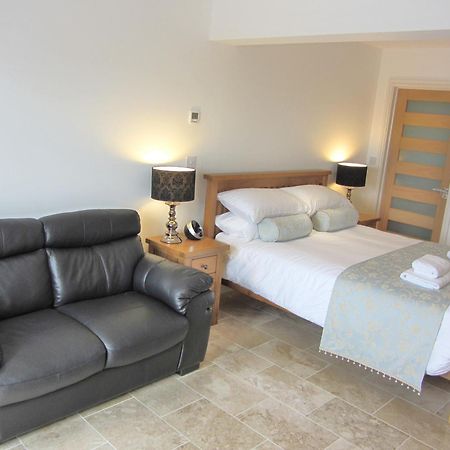 Horsemanstone Hotel Amroth Bagian luar foto